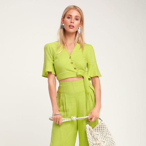 Lost + Wander crop top S - Picture 2 of 9